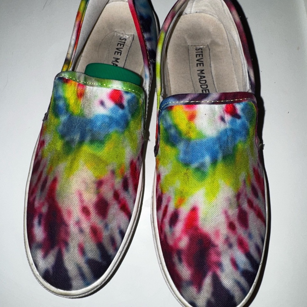Steve Madden Kids Multicolor Slip-On Sneakers